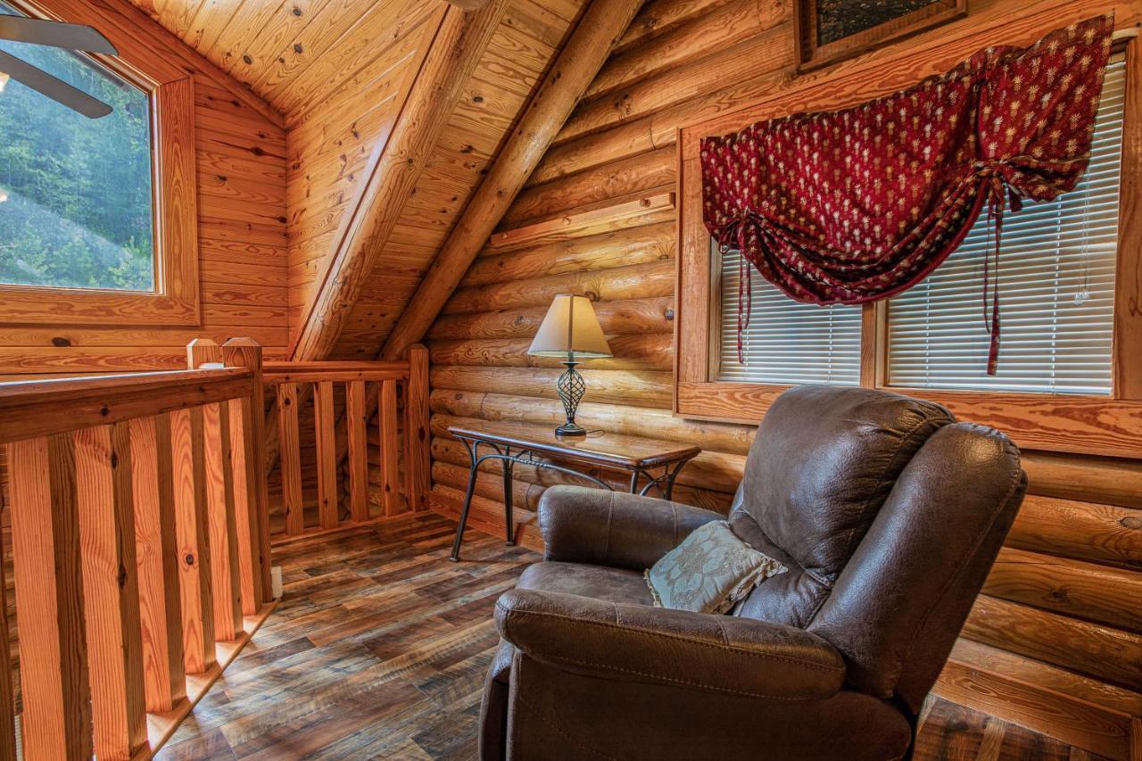 הוילה Great Wolf Cabin In Pigeon Forge! מראה חיצוני תמונה